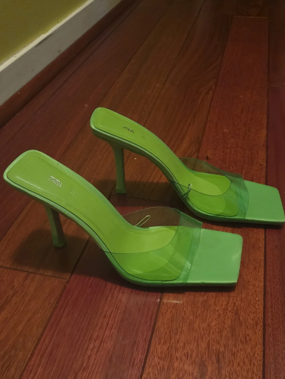 ZARA Lime Green Square-Toe Platform Mules
